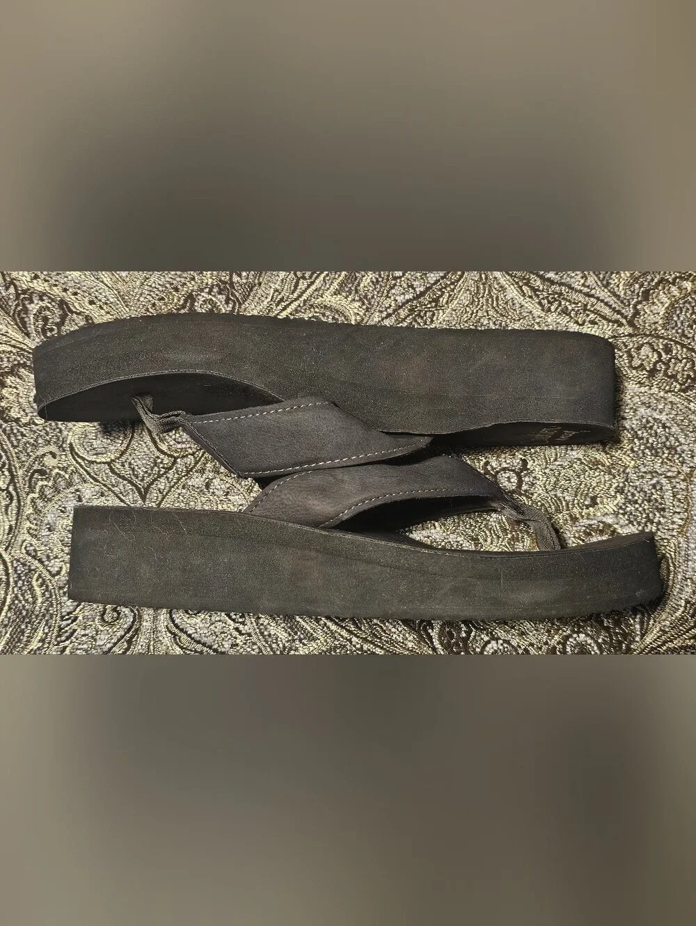 Reef Cushion Women's Black Flip Flops